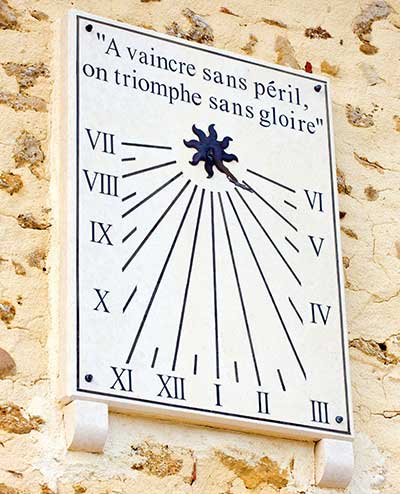 Stone wall sundial