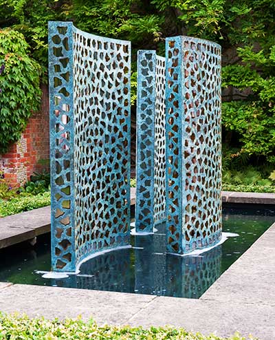 A trio of modern water walls for the garden